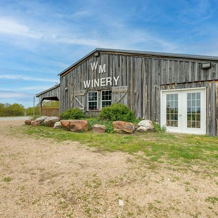 Spacious Owensville Getaway With Winery On-Site! Εξωτερικό φωτογραφία