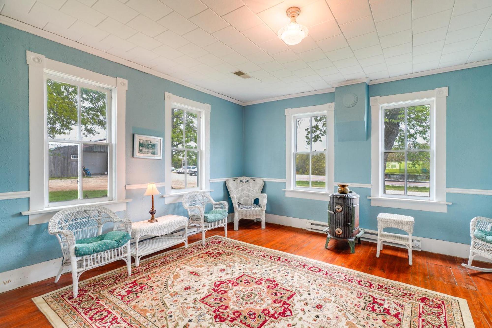 Spacious Owensville Getaway With Winery On-Site! Εξωτερικό φωτογραφία